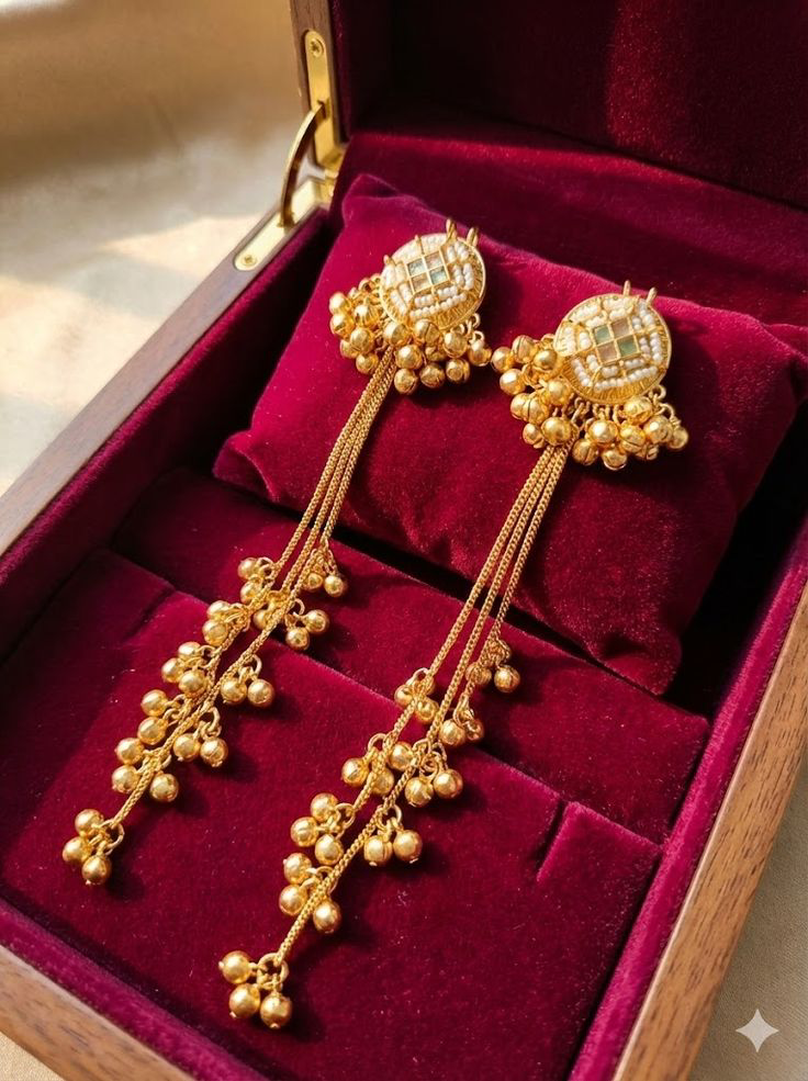 Kashmiri ethnic ornaments
