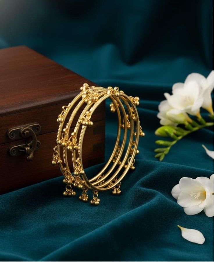 Kashmiri ethnic ornaments